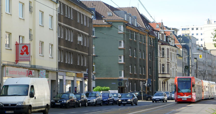 Blick in die Neusser Straße in Köln Weidenpesch